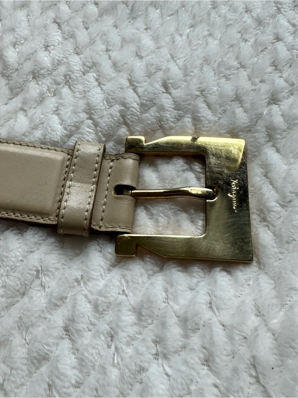 VTG 90s Salvatore Ferragamo Leather Belt S 30” Beige Gold Tone Buckle Italy